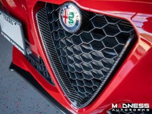 Alfa Romeo Giulia Front Spoiler - Carbon Fiber - Italia Style - Stile Italia - Base Model - V1 - One Piece Design 